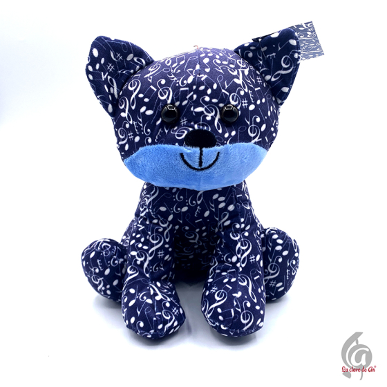GATO DE PELUCHE CON NOTAS...
