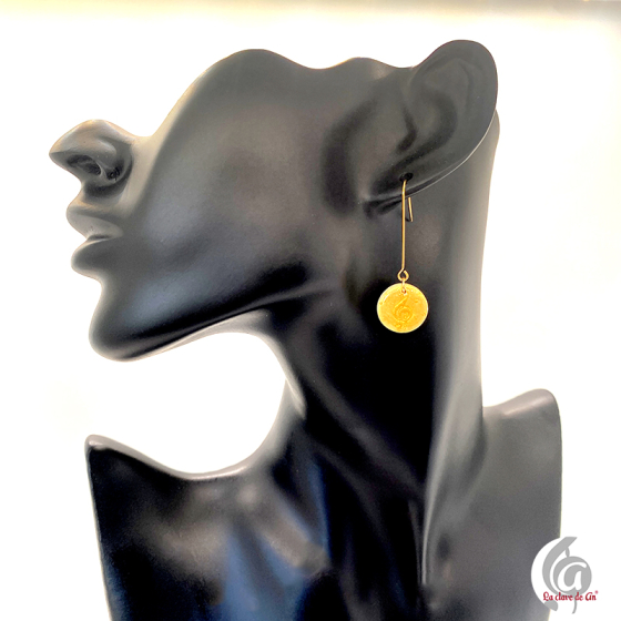 Pendientes largos redondos...
